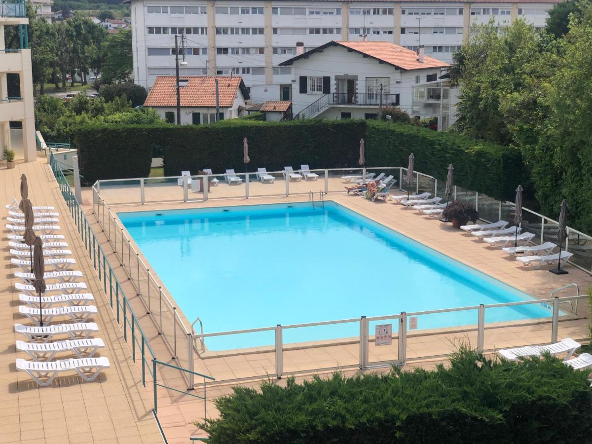Studio Au Calme Avec Piscine, Face Golf, Parking Gratuit, Tout A Pied A 10Mn Centre Ville Ciboure Exteriér fotografie